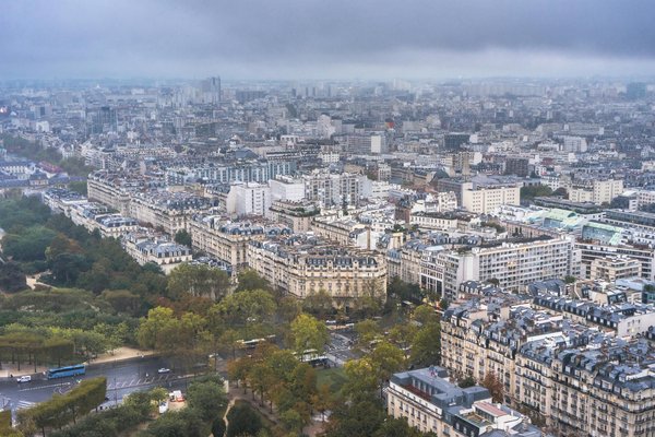 Survivre à un voyage de dernière minute seul